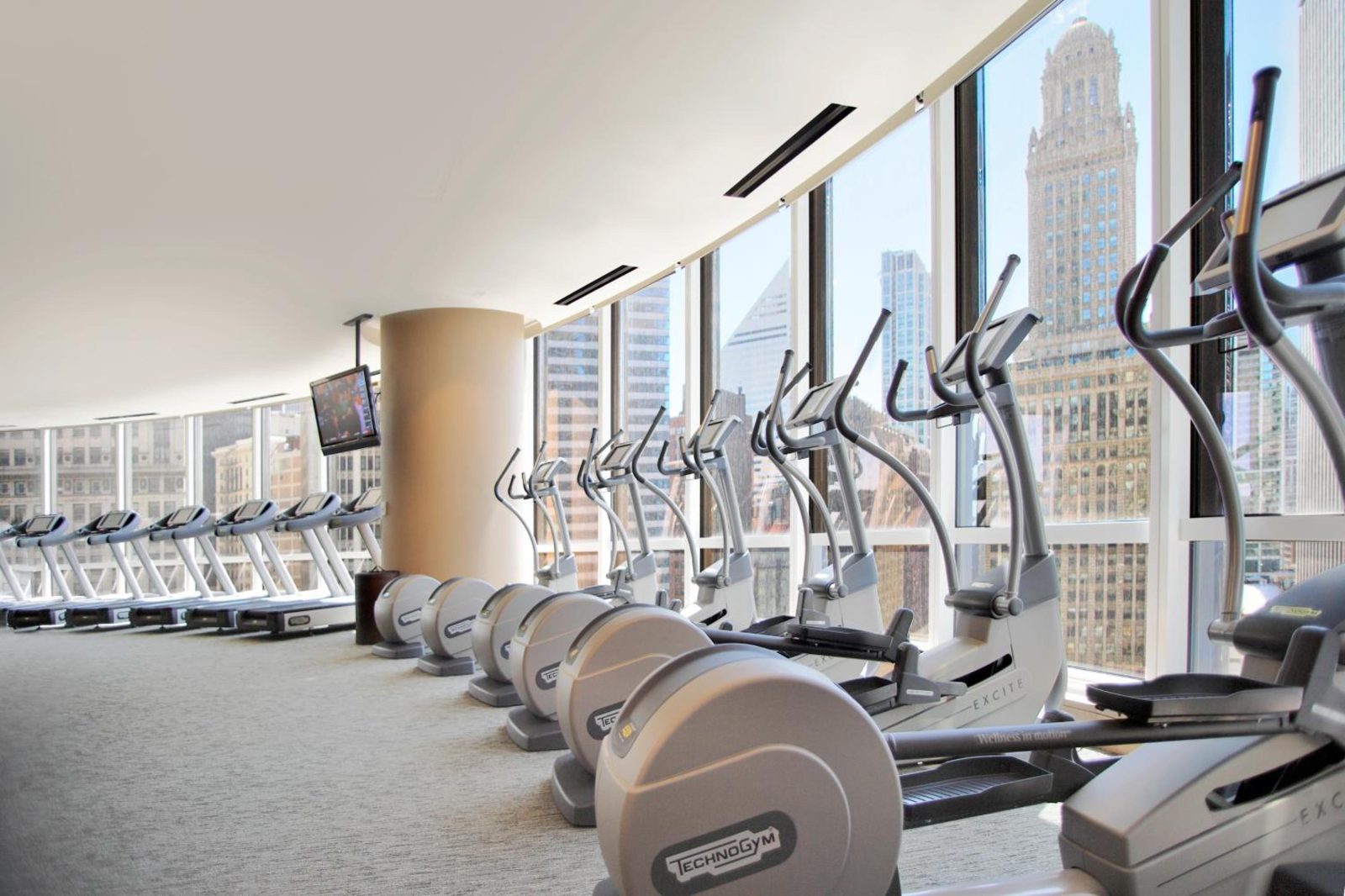Trump International Hotel & Tower Chicago — photo 6