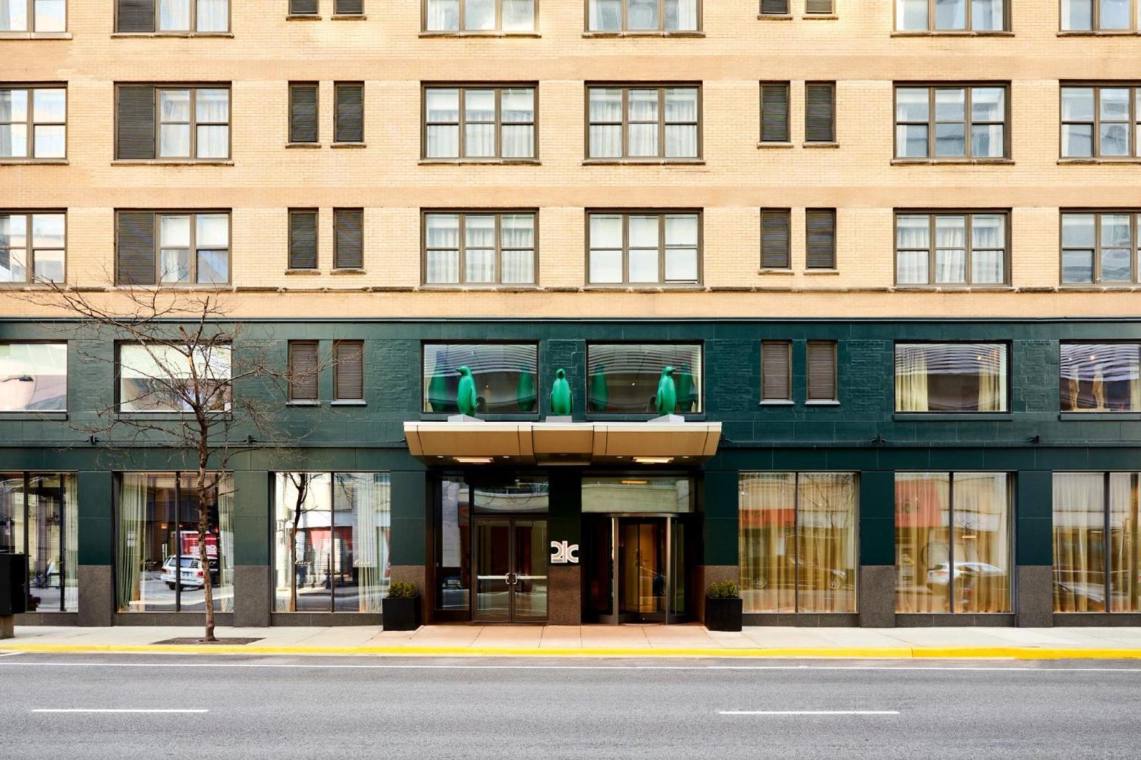 Hotel 55 Chicago Downtown — photo 2