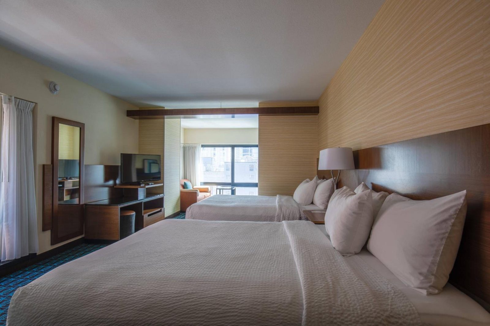 Fairfield Inn and Suites Chicago Downtown-River North — photo 3