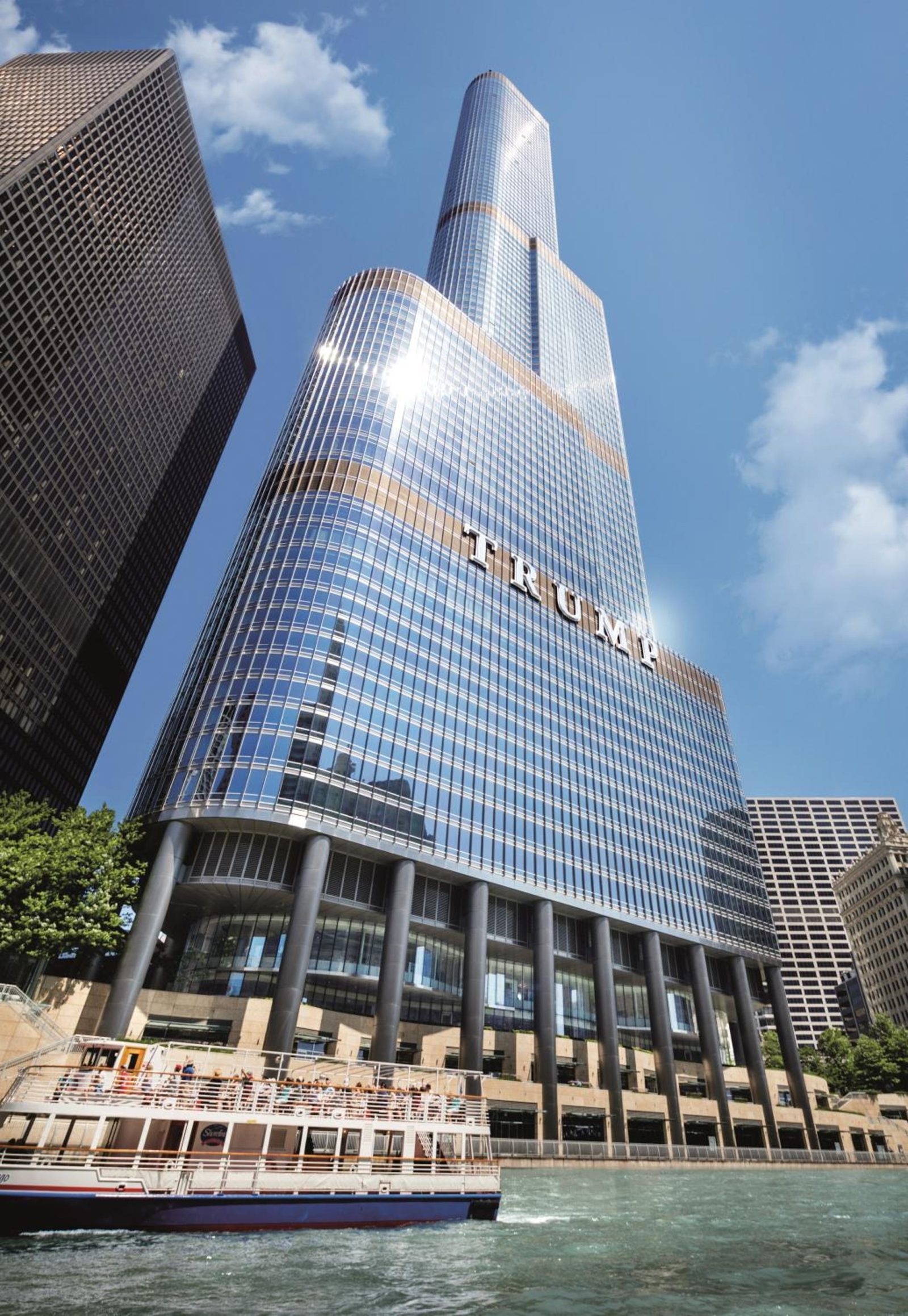 Trump International Hotel & Tower Chicago — photo 2