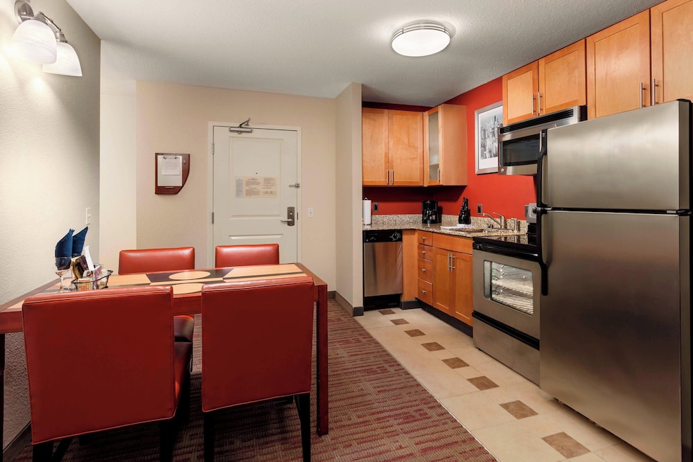 Residence Inn by Marriott Chicago Downtown / River North — photo 5