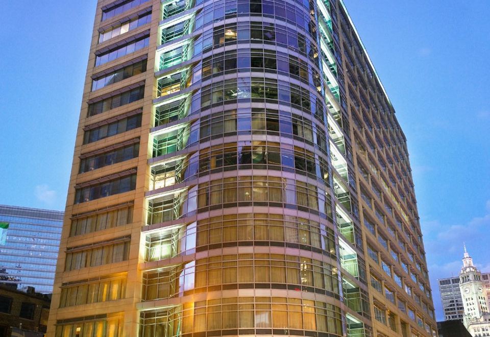 Kinzie Hotel